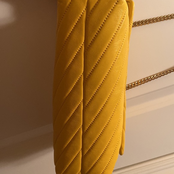 Tory Burch Yellow Shoulder Bag - Picture 6 of 7